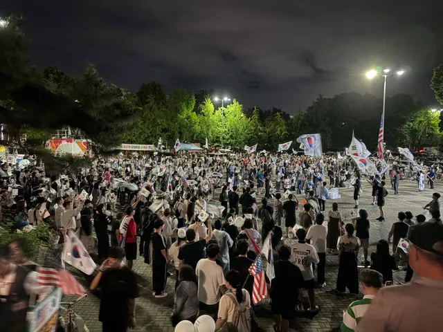 어제, 오늘의 올공 🇰🇷🔥
비가 멈추고 나서 사람들이 많아짐
그리고 다들 지칠텐데 열정적으로 힘내는 중!
첫 주 보다 조금 줄어들긴 한 것