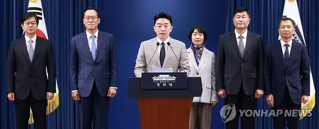 [연합뉴스 이 시각 헤드라인] - 15:00

■ 2년 차 靑 전열 정비…'민심 반응성' 강화하며 개혁 과제 고삐