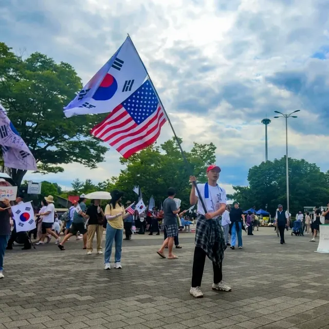 올공 퇴근했습니다.

더 있고싶었지만 어제 수술하고 다음날 바로 왔더니

체력이 따라와주질 않네요

부정성거 A-WEB
한미공조 수사해
부정선거