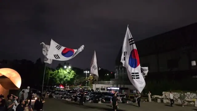 평화로운 올공~~
메인존은 물론, 여기저기 다양하게
모여있는 모습도 넘 보기 좋다🥹~~!
모두들 감사해요-✨