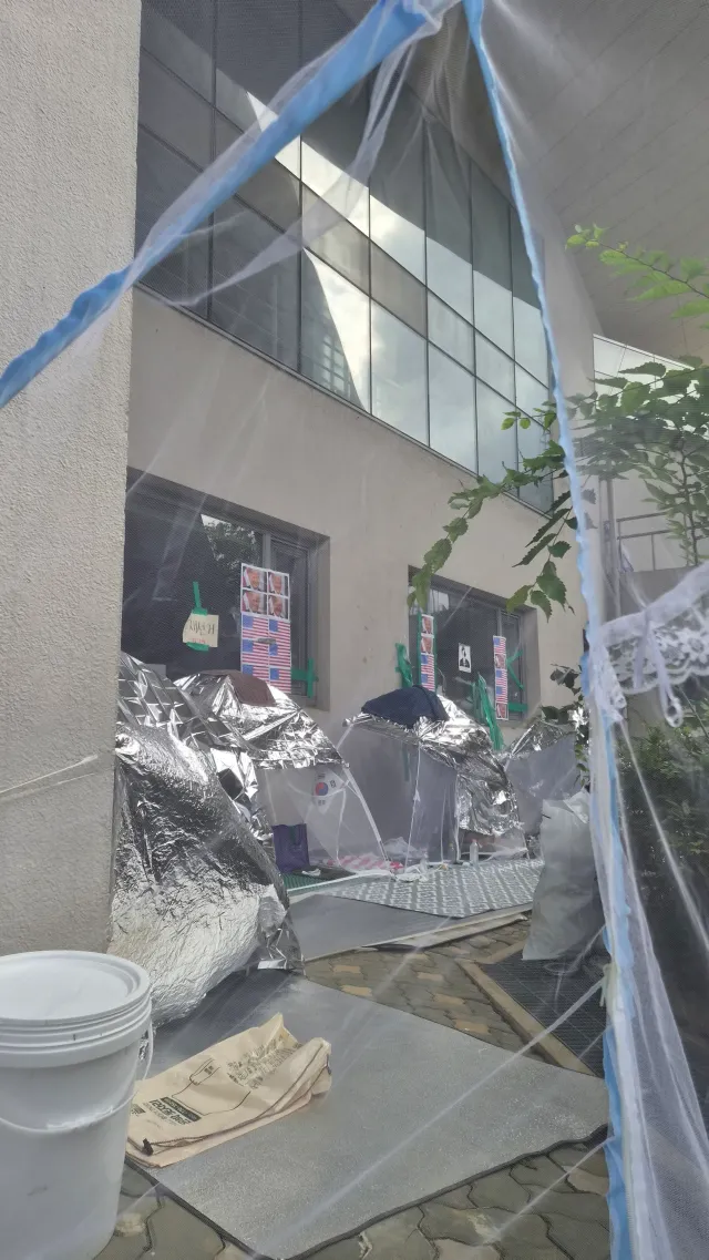 내향인존 잠시 쓰겠습니다...

부정선거 재선거 당일투표 수개표