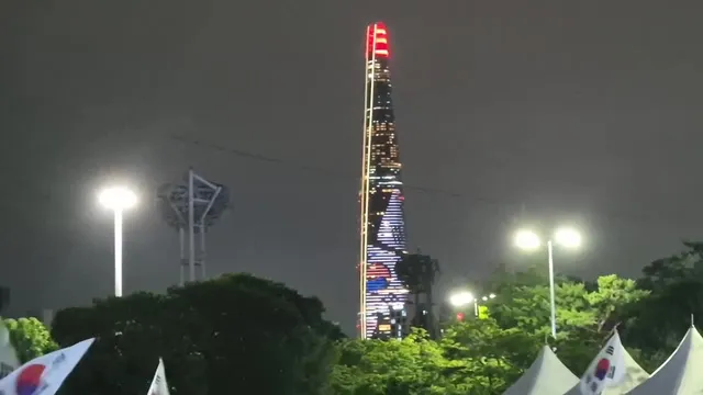 서울의 랜드마크
롯데타워도 함께 합니다.