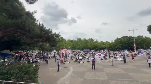 수원에서 멸공하러 올공 왔어 ▓▓
26.06.22 오전 11:30 

민심이 천심이다
월요일 오전임에도 불구하고 
많은 사람들이 모이셨네요
부정