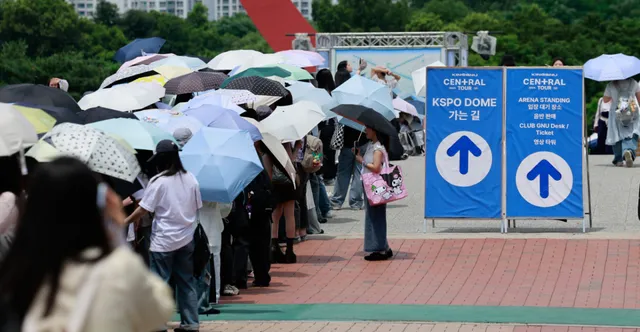 "사탄이다" 공연 보러 갔다가 욕설에 분통…잠실 시위에 시민 불편 확산

"'나라가 이런데 공연을 보러 다니다니 미쳤냐'는 말을 들은 사람도 있