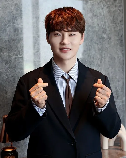 박서진, 서울 콘서트 취소…잠실 봉쇄 시위 여파

[서울=뉴시스] 이종희 기자 = 가수 박서진의 서울 앙코르 콘서트가 취소됐다. 잠실 개표소 봉