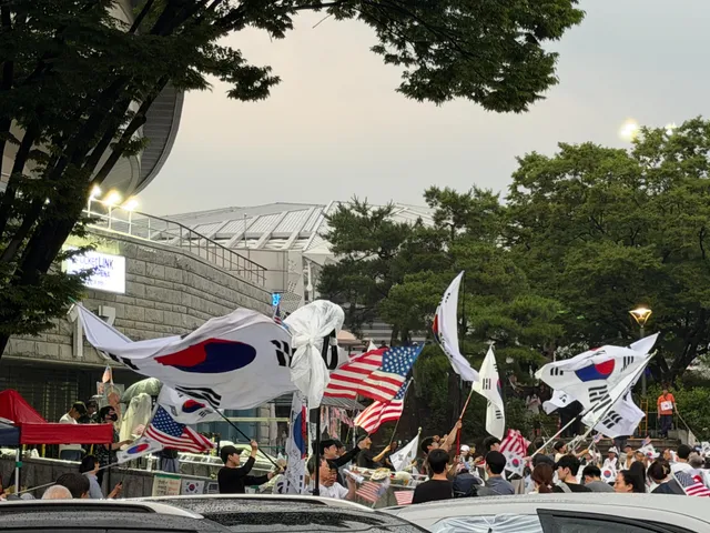 현생 살면 내가 과몰입하고 이상해진 사람 되는 것 같아서 계속 오게된다.....