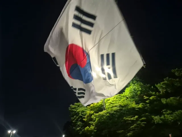 올공 글이 점점 줄어드는게 느껴지는 밤이네요
저는 포기하지 않을게요. 끝까지 해낼게요