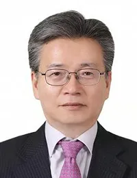 [발행인노트]더 많은 젊은 기자들이 필요합니다

두번째 발행인 노트입니다. 첫번째 발행인 노트에서 '공론의 장을 여는 숙의 미디어가 되겠습니다'