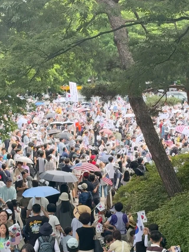 태국에서 20일 토요일에 한국으로 들어와 바로 올공으로 가려했으나 그동안 쌓인 스트레스 때문인지 쌍코피가 여러번 터지고 몸이 너무 힘들어 못나가