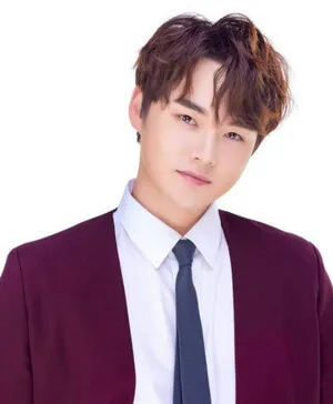 박서진, 꾸준한 응원 속 남자가수상 순위 경쟁…서울 앙코르 콘서트 취...

[CBC뉴스] 2026년 6월 네티즌 어워즈 남자가수상 부문에서 가