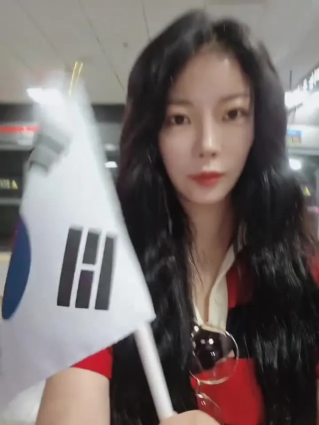 올공갔다가 돌아가는길
나라를 위해 기도드립니다.!
엄마들 함께해요!
낮엔 아이들 등원시키고 
엄마들이 올공에서 다음세대를 위해
외쳐보아요.! 
