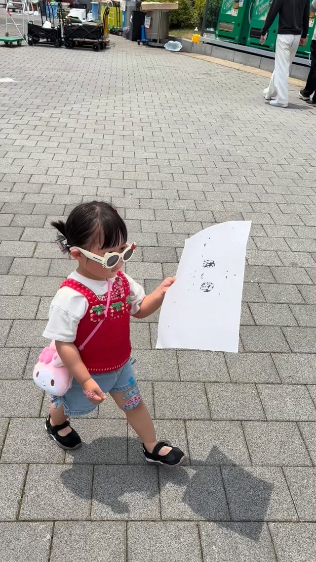 매일 부정선거 할거야 ? 묻고 재선거 하러 가자는 딸
아 미안해 ~~ 아빠 몸살이 낫질 않고 있어 ㅜ
얼른 낫고 올공 다시 나가자 !!