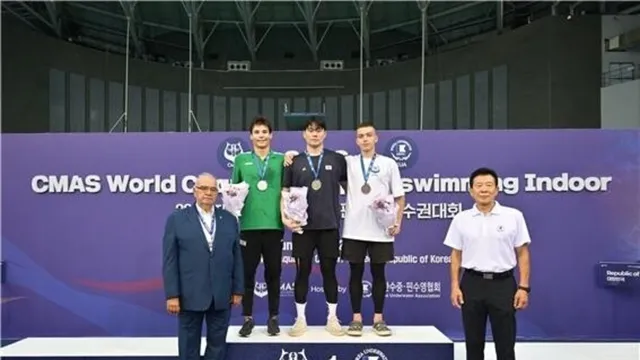 아시아신기록 12분16초07…이성, 세계핀수영 1,500ｍ 금빛 질주

인천 문학박태환수영장에서 열린 제24회 CMAS 세계핀수영선수권대회 첫날