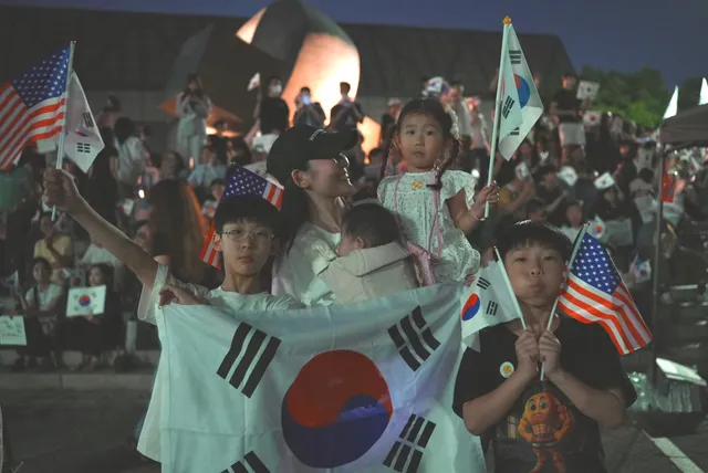 역사적인 올공의 순간들을 
사진으로 남겨드리고 있어요.