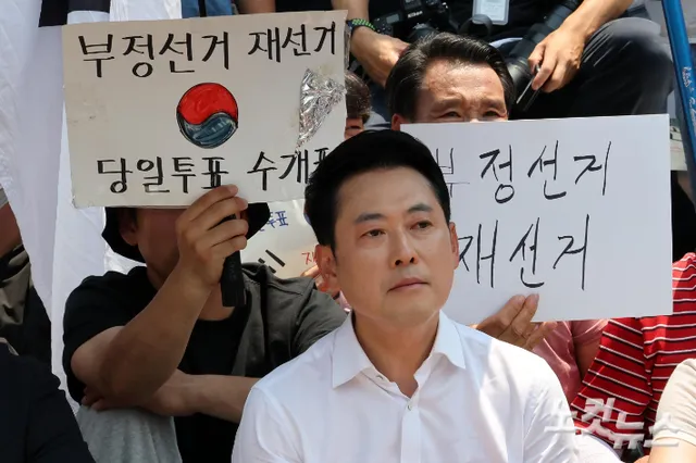 [칼럼]장동혁은 부활한 혁명가인가

막스 베버는 정치인의 윤리를 신념윤리와 책임윤리, 둘로 나눴다.