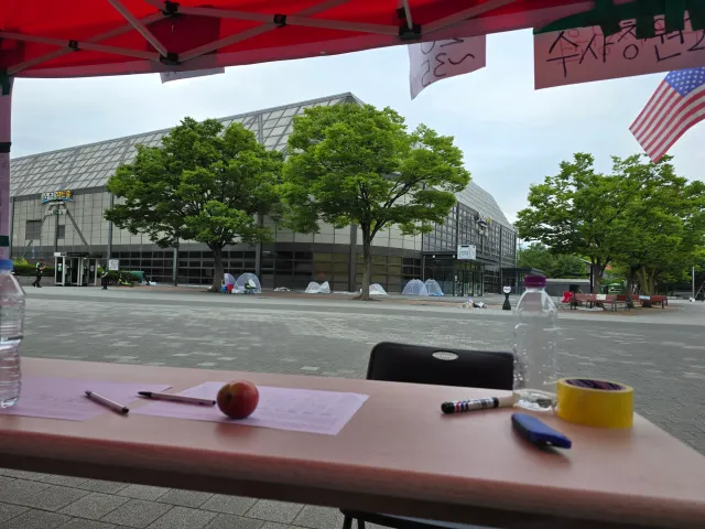 제도권의 자정능력을 상실한 대한민국에서 뜨거운 애국자들의 서명과 마음을 모아 백악관에 전달합니다!

A-WEB이 뭐길래 이러는지 설명도 준비해 