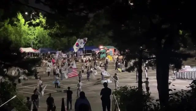 23:50 올림픽공원

밤을 빛내주셔서 감사합니다!!