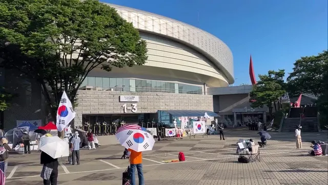 올림픽공원 07:50

가장 필요한 시간
자리 지켜주셔서 감사합니다!