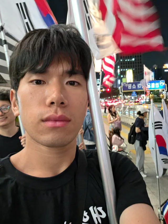 대구 멋지다!

멸공!

부정선거! 재선거!

당일투표! 수공개!