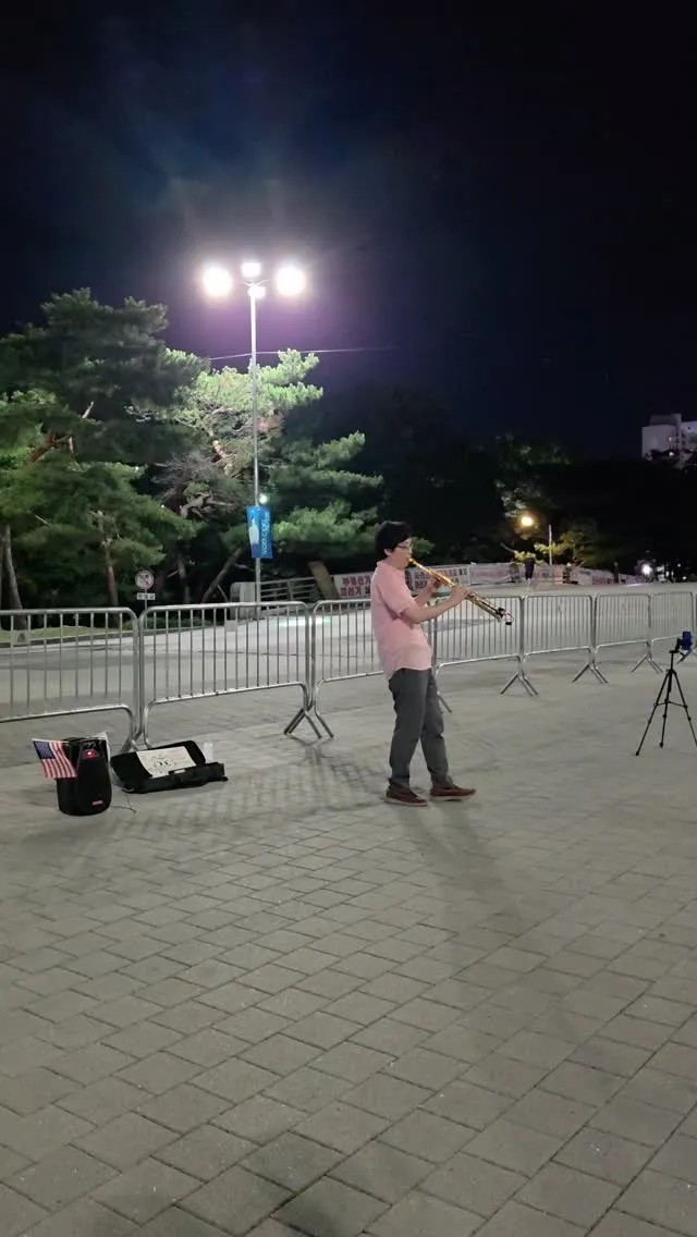 오늘자 올공 요약:
문화 예술이 얹어지고 있는 올공✨️

브레이크댄스, 팝핀 등 스트릿댄스
섹소폰
오케스트라
첼로
자작곡 기타리스트 
아멘존 등