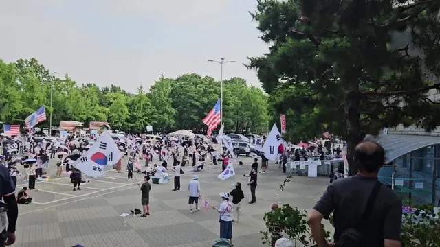 오늘도 애국자분들 화이팅입니다!