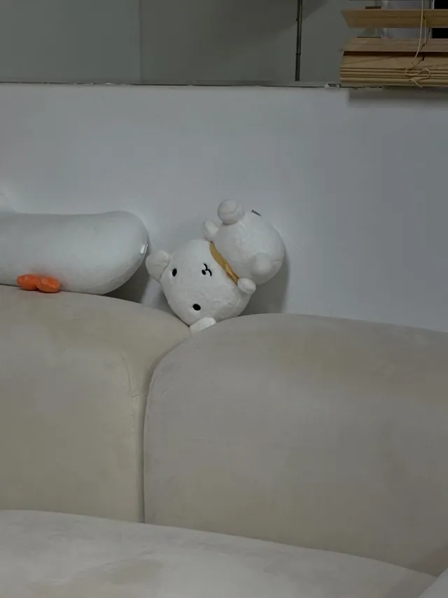 안녕하세요 양도천사 가나디입니다. 
자리를 너무 많이 잡아버린 탓, 
제 친구가 야구를 볼 지 말지 결정을 못하고 있는 탓으로 글 올림니다.

