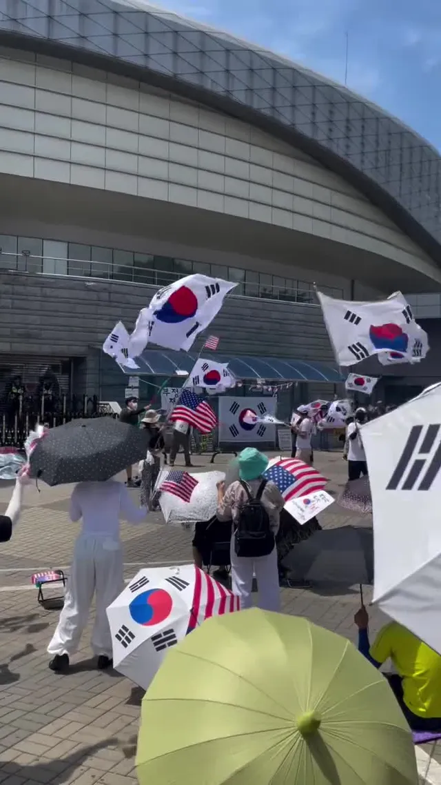 울산에서 왔습니다!

부정선거 재선거!
당일투표 수개표!
자유대한민국 만세!!!🇰🇷🫡🔥