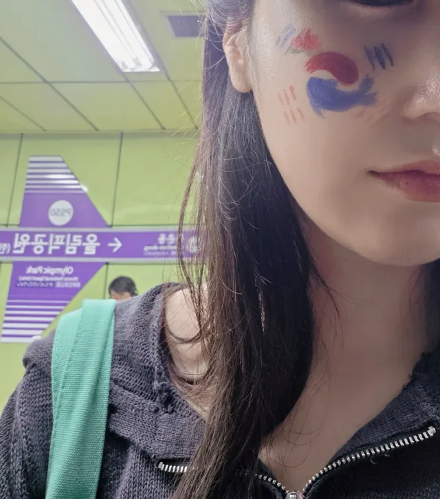 애국 애기들부터 애국 알파카, 애국 강아지, 애국절믄이, 애국 노인까쥐~ 다 같이 한마음으로 목터져라 외치고 왔읍니다.
다들 올공 오십시여. 두