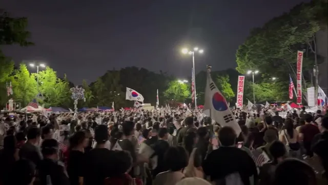 도대체 누가 사람이 없다고했어!!! 😂😂😂
실시간, 역대급으로 사람 많이왔다!!!
🔥🔥🔥