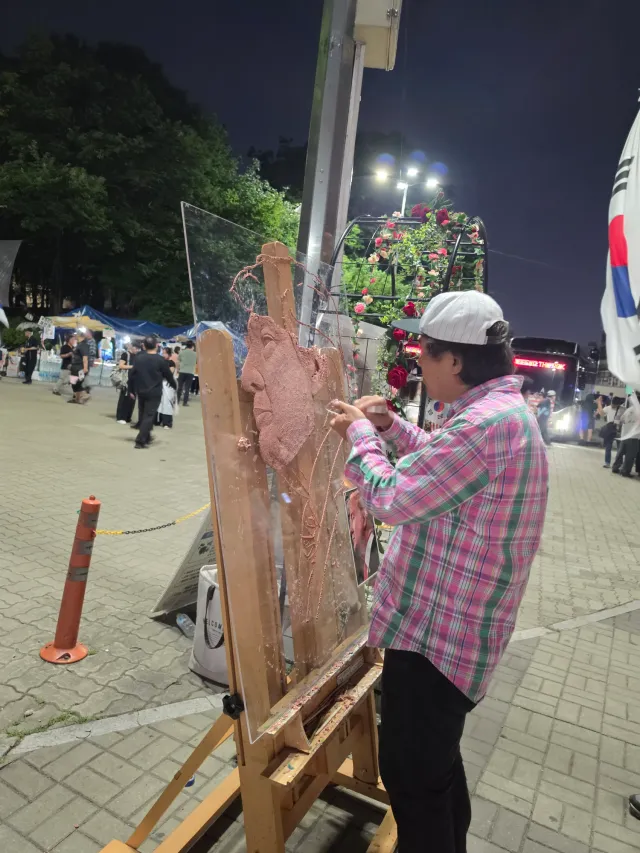 올공에 찰흙으로 트황 만드는 어르신까지 등장🫪😆