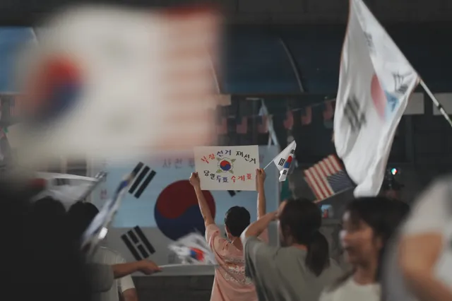태극기를 흔들고 애국가를 부르면, 극우가 되는 세상에서
오늘 밤도 함께 해줘서 고맙습니다.
#개씨발멸공