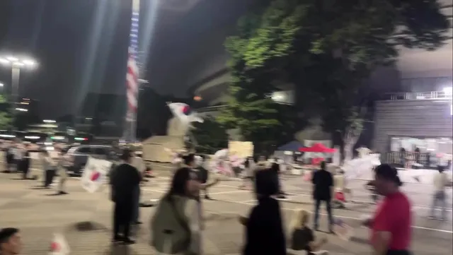 새벽 1시 실시간 잠실
내일 올공 오시는 분들 오시면 시대혁명 관람 꼭 하세요!