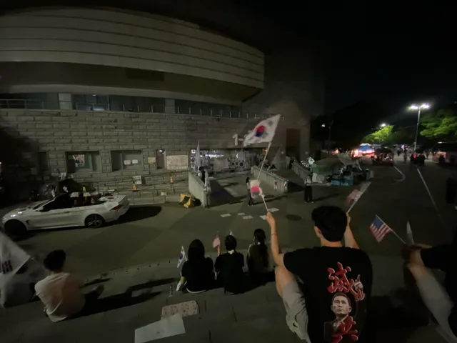 본격적으로 외친건 거의 6시간이네요 
화장실 가는거 제외하고는 계속 물마시면서 
1-2 의 목소리를 담당했습니다ㅎㅎ
스킬을 습득한 그런 기분~ 
