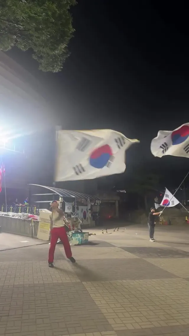 6/26(일) 2:26 새벽반
파이팅 넘치는 태극기와 함께🔥 대단하셔요.,,