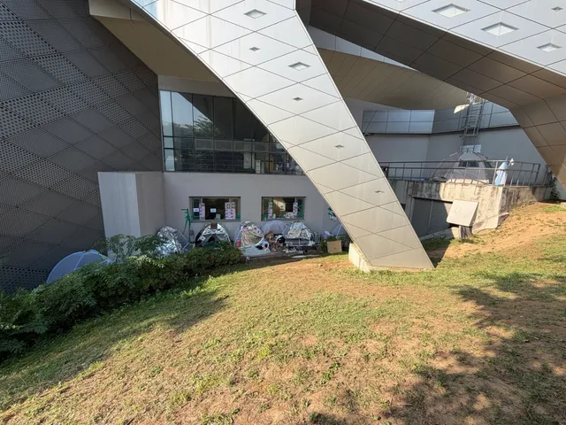 굿모닝 내향촌 주민여러분

(🤫 다들 잘 자는거같아서 조용히 다녀옴)