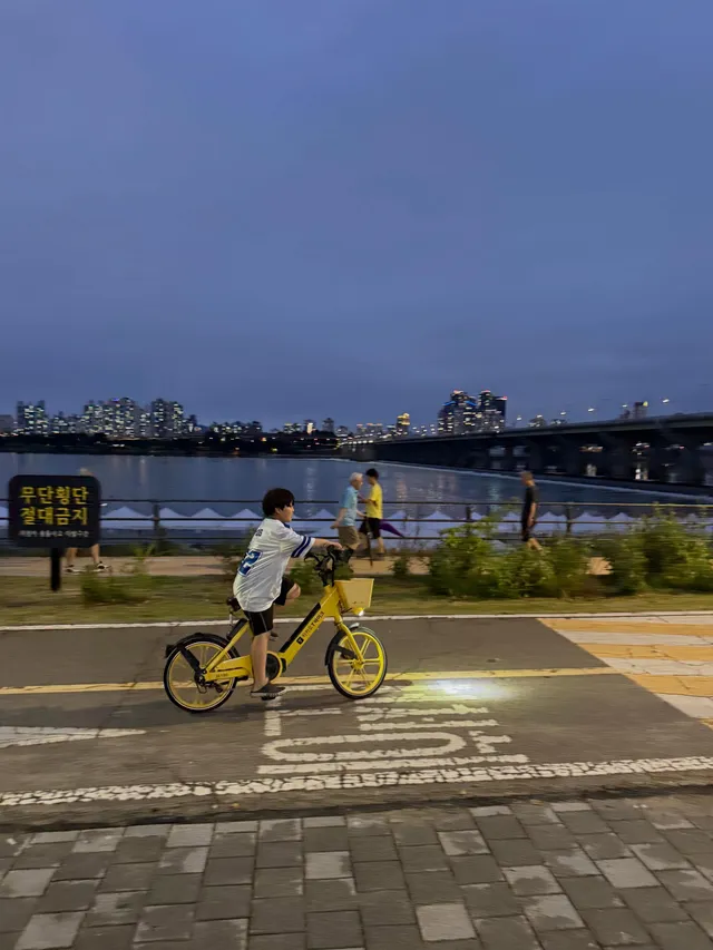 기록 
#올림픽공원 #서울구경#한강공원#한강라면#청계천
국립박물관도가고 여기저기
