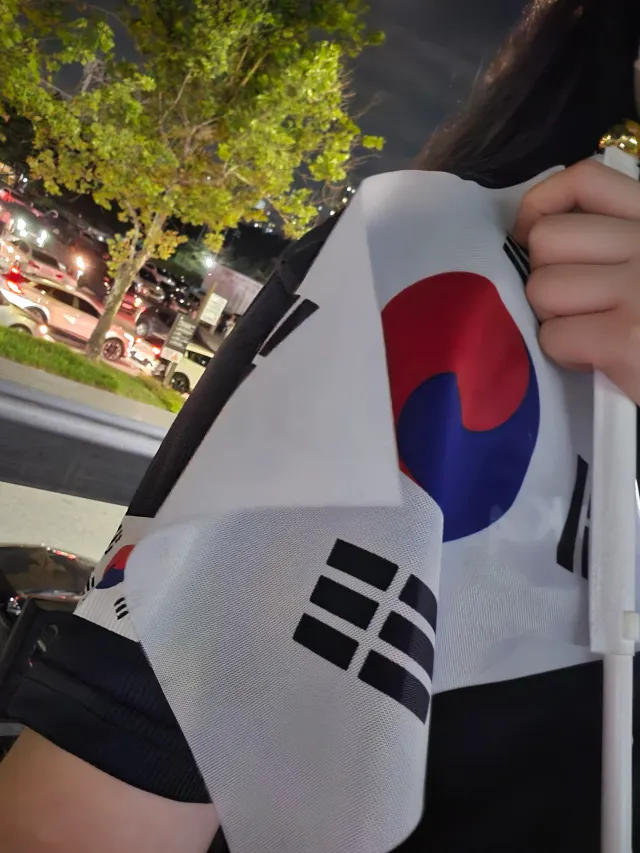 로카티 국민티셔츠 주문했다 🇰🇷
친구들이랑 올공 이틀 내내 가도 시간 아깝지 않다