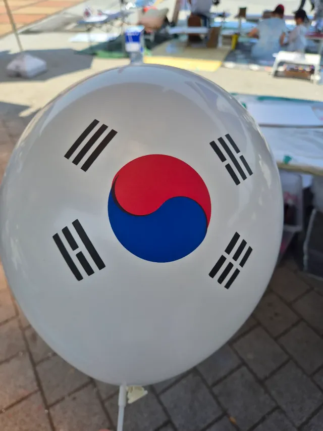 올공 태극 풍선 받아가세요! 어린이만.