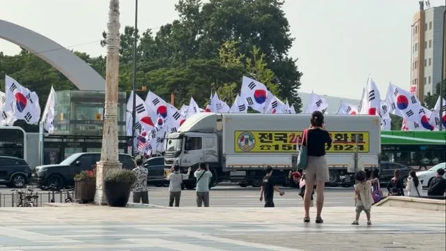 현 시각(26.06.28, 16:45)올공 앞 현황입니다.