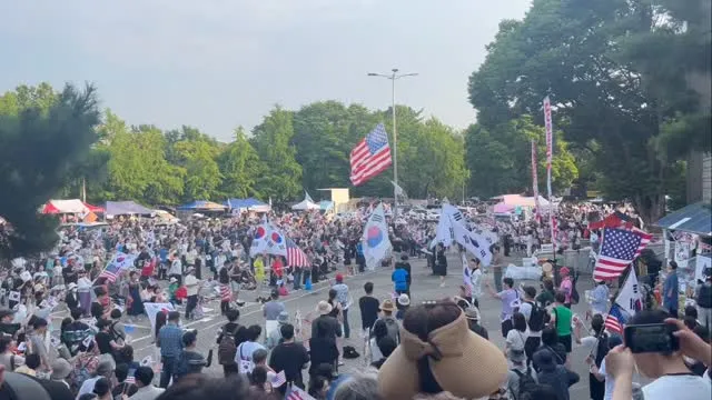6.28 17:50분경 올공 현재상황
오늘 너무 멋진 현장에 함께해서 행복합니다..
주변에 많이 알려주세요 !!!