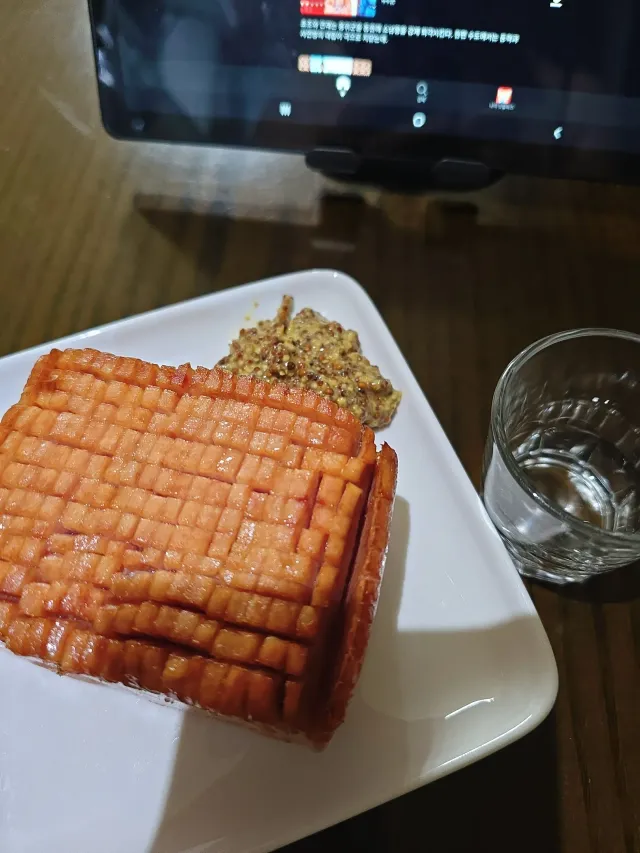 우울해서 구웠어🐷
