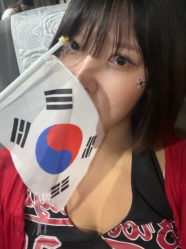 내 주말은 온통 올공🇰🇷
평일 내내 스트레스 받다가 여기만 오면 마음 편-안

투표권 빼고 다 있는 올공이라는 게 진짜 맞는 말 같음ㅋㅋㅋㅋ