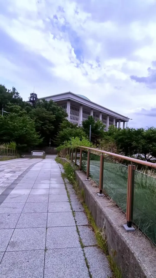 국회의사당 당일투표 수개표 대한민국 만세 🌲🌲🙏🙏🙏🙏#당일투표 #수개표 #당일투표수개표 #나길동국회의사당 #국회의사당 