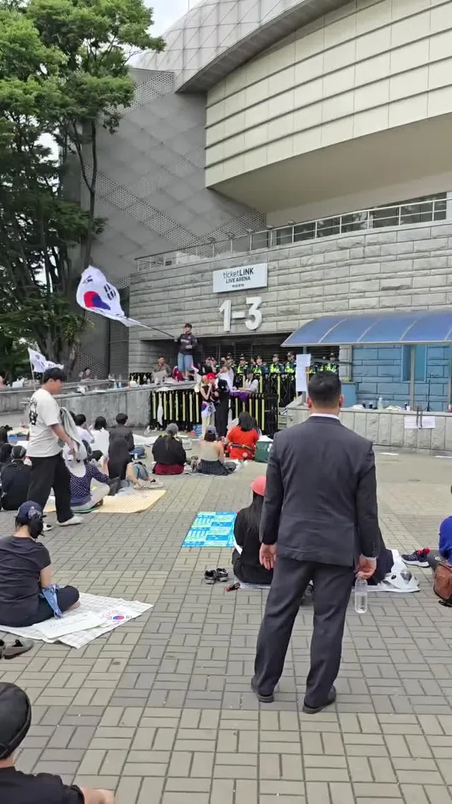 아침 8시 46분 올림픽 경기장! 재선거!
