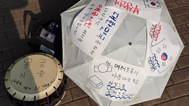 오후반 마치고 퇴각합니다
올공에서 투잡하느라 손목이 남아돌지🥲
저녁반에게 인계합니다
화이팅! 멸공🇰🇷🇺🇲