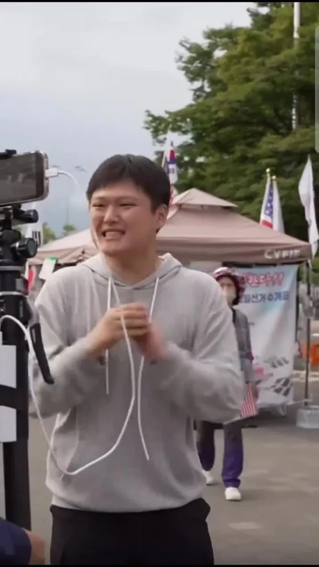 아닠ㅋㅋㅋㅋ 이건 또 무슨 빌런이얔ㅋㅋㅋ
올공 참 재밌엌ㅋㅋㅋㅋㅋㅋㅋ
0석당 질투 어쩌고 하는거 보니까 국힘 까는 좌혁견인가? ㅋㅋㅋㅋㅋ #잠실