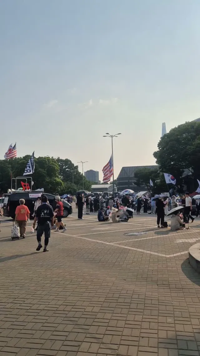 멀어서 이제서야 왔다 ㅠ 오니까 인류애 충전된다 ~
