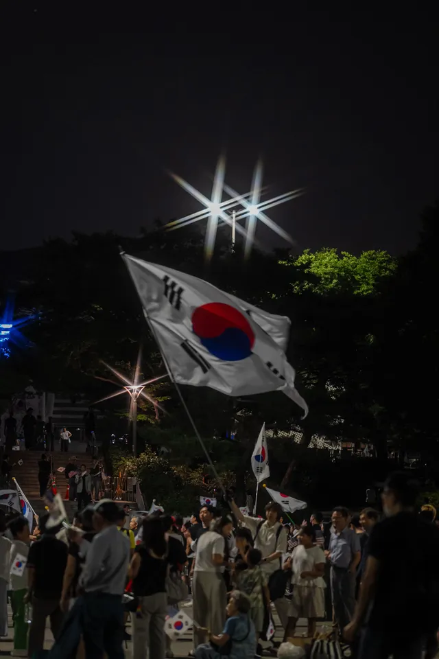 올림픽공원_26.06.29(월)
감사하게도 카풀해주신다고 연락해주신 분 덕에
늦은 밤에도 담을 수 있게 되었네요ㅎㅎ