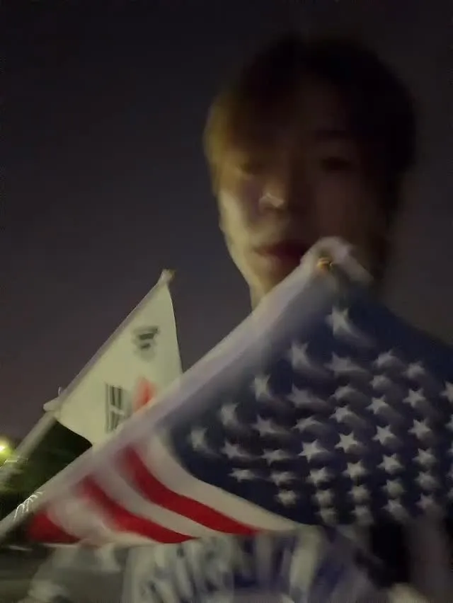 주말에 멸공반점 때려야겠다
🇰🇷🇺🇸🫡