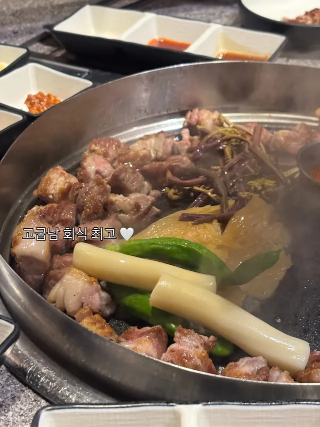 오늘의 늦은 주말일기 …🍑🤍🫧
밝은 레깅스 처음 입었뉸데 매우 부끄러웠지만 복숭아 걸이 되고파서 입고 운동해보아따•••🫪🍑‼️주말에 야